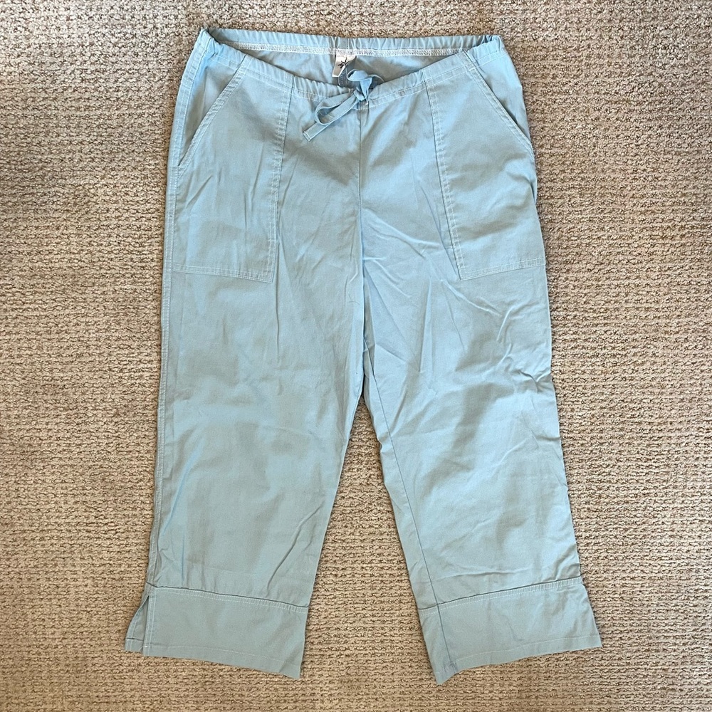 Prana baby blue tie waist cropped pants. Drifit. L